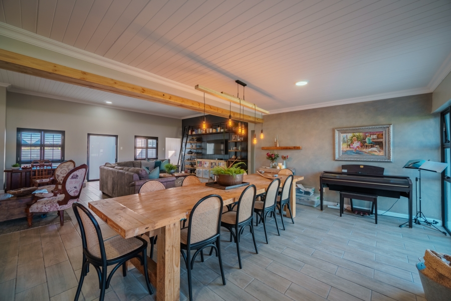 4 Bedroom Property for Sale in St Francis Links Eastern Cape